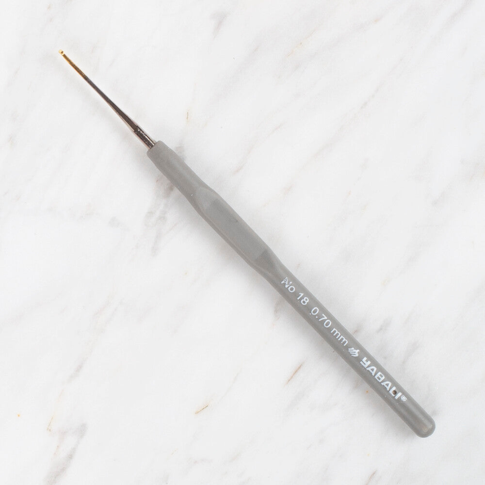 Yabalı Altın Uçlu Elastik Saplı Gri Dantel Tığ No. 18 0.70mm